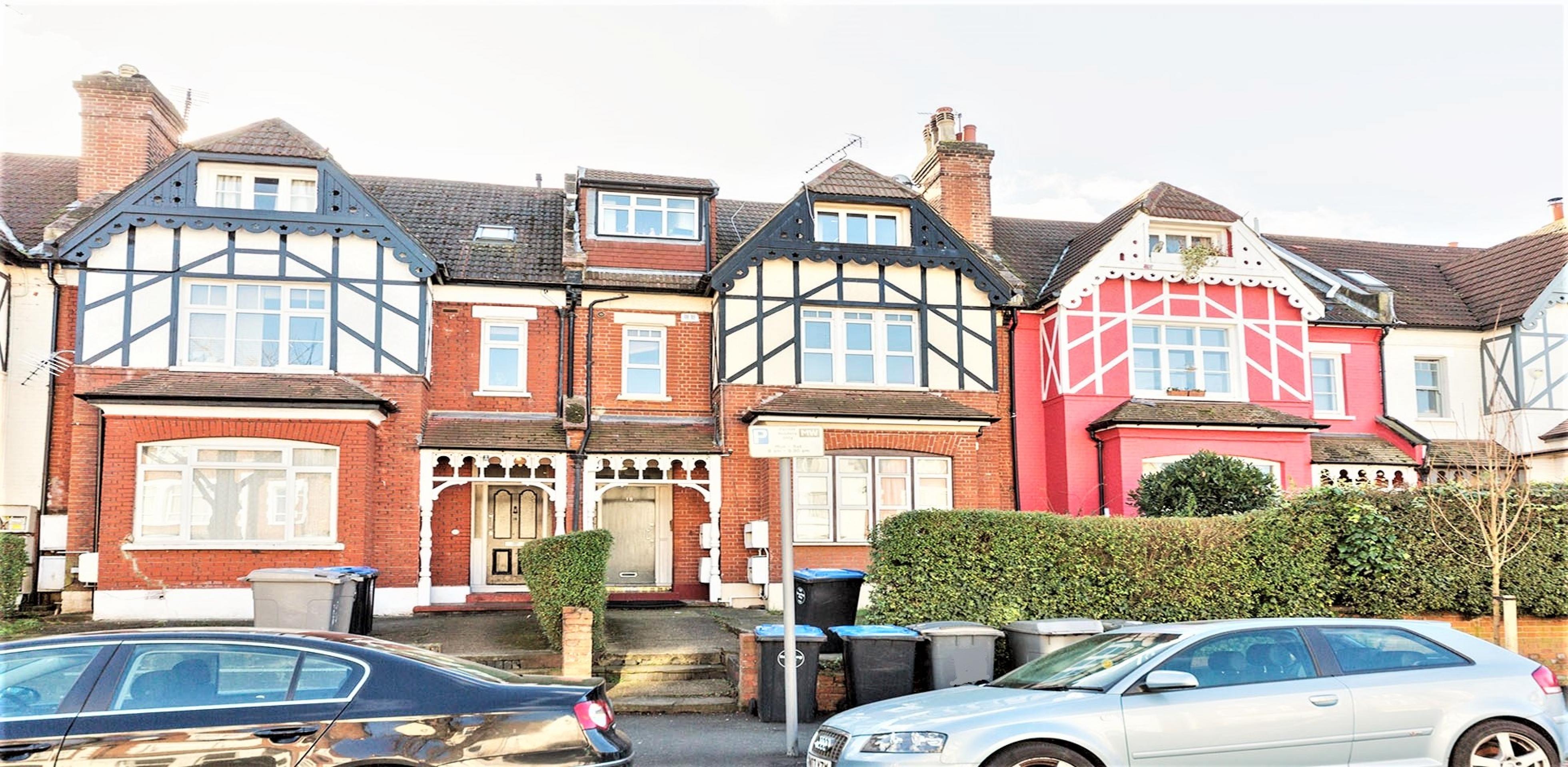 			NEW INSTRUCTION , 3 Bedroom, 1 bath, 1 reception Flat			 Grosvenor Gardens, WILLESDEN GREEN NW2
